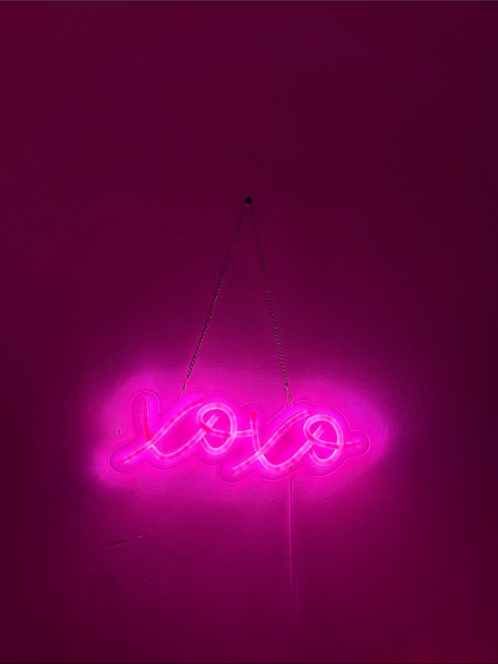 Neon 'xoxo' Wall Sign - Bright Pink